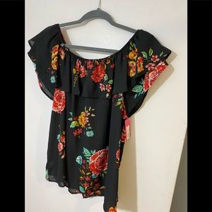 Blouse - size XL, brand new never worn w/ tags